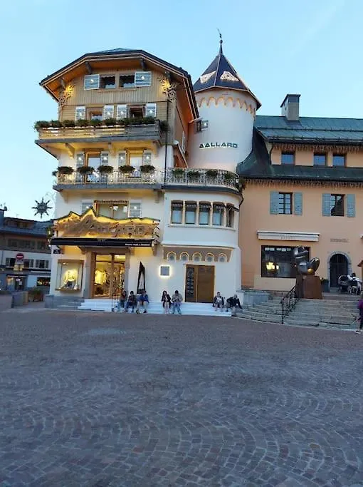 Apartment Logement A Megeve Avec Jardin